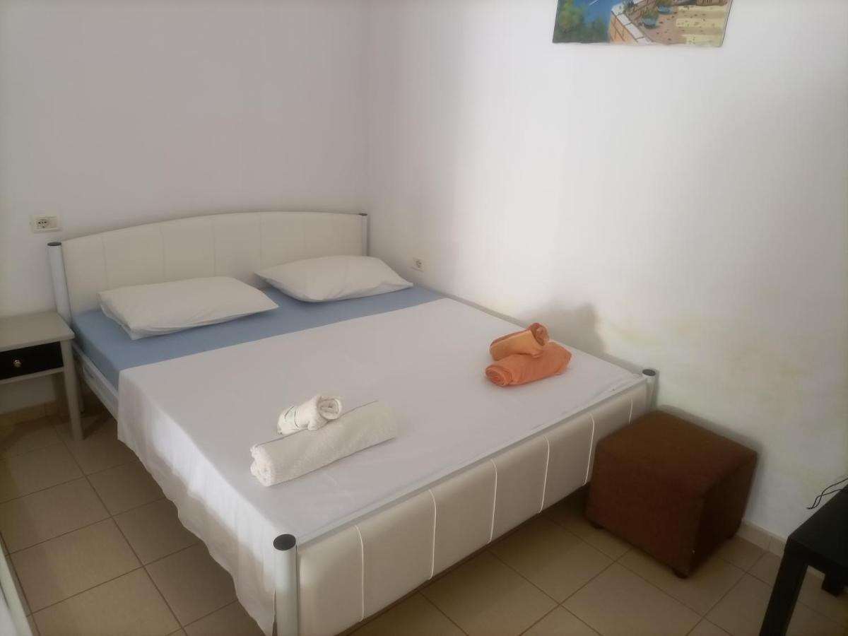 Baci Apartments Ksamil Exteriör bild